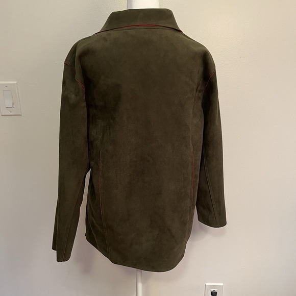Alfred Dunner Dark Olive Green and Red Faux Suede Shacket Jacket Women's 10 - Picture 4 of 6
